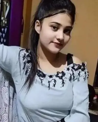 Daporijo Escort